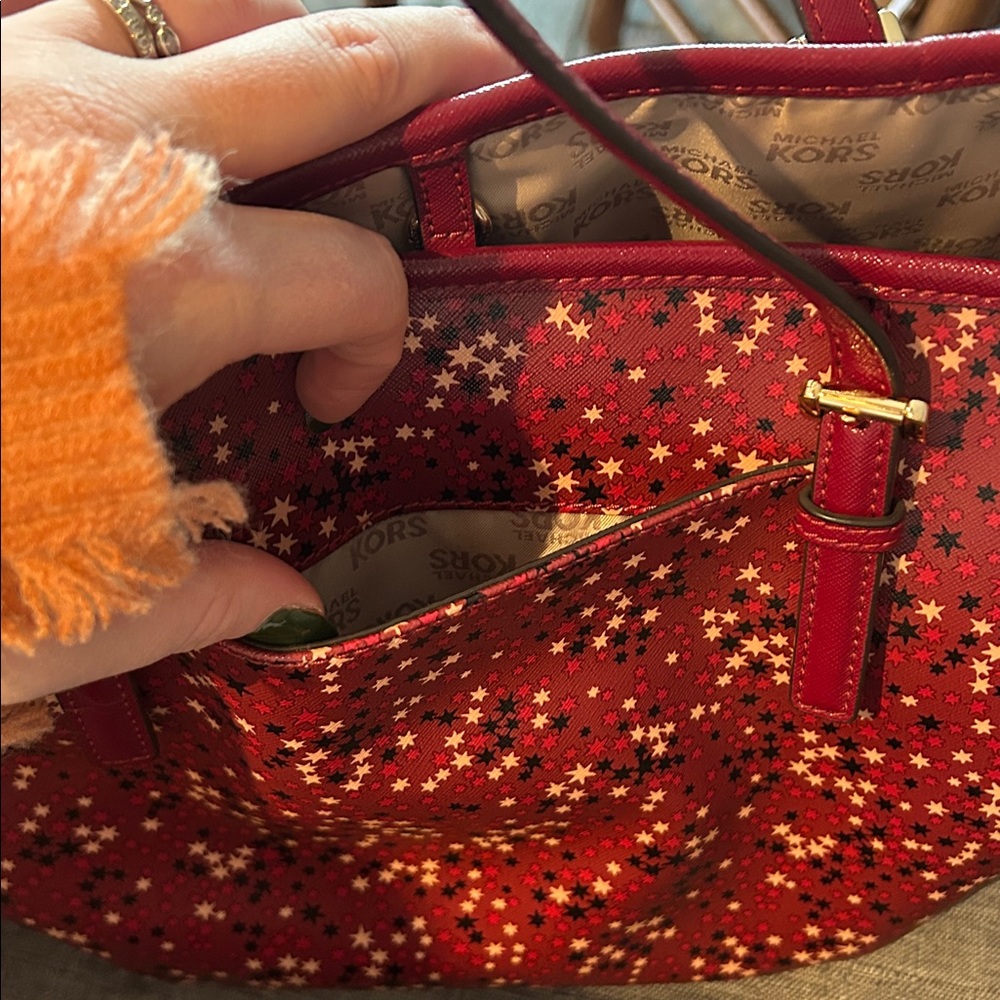 Michael Kors Mulberry stars Tote - Picture 4 of 4